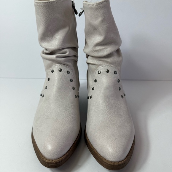 Blowfish Western Slouched Ankle Boots - Picture 4 of 10